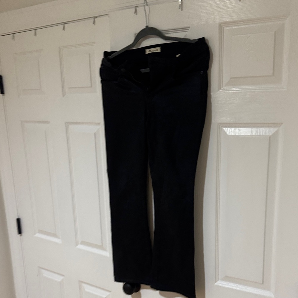Madewell Women's Straight Leg Jeans in Black - Picture 8 of 13